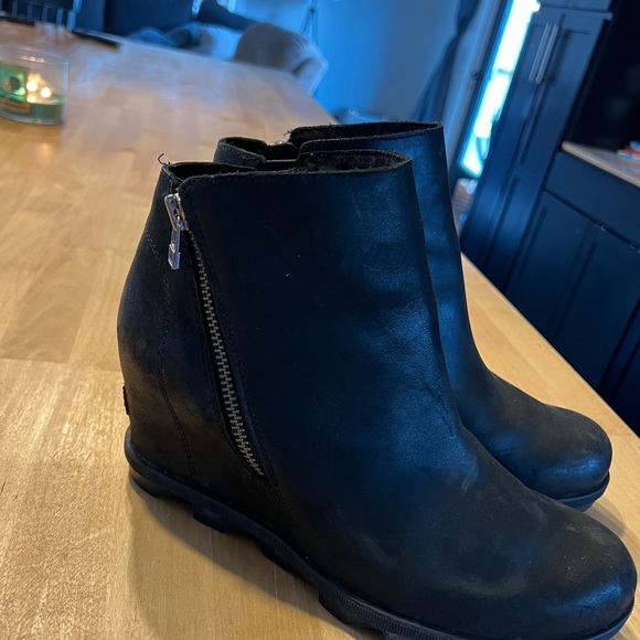 Sorel wedge - Picture 3 of 3